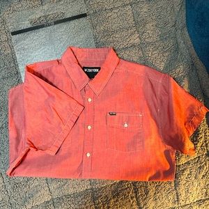 Gently used Men’s Short Sleeve Button Up